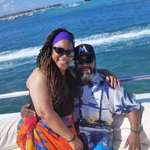 Meet your Posher, Connie